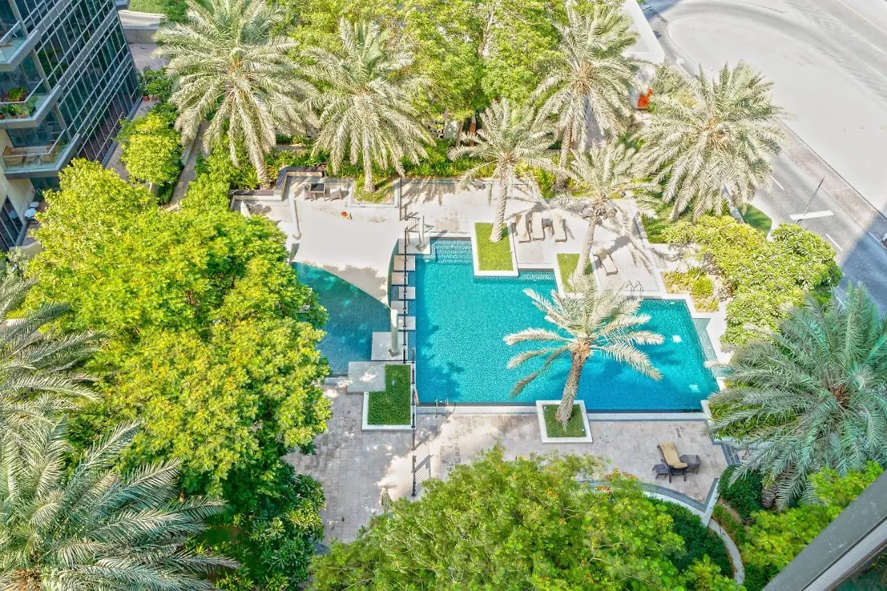 Alh Vacay - South Ridge 4 - 2 Bedrooms Dubai Apartment