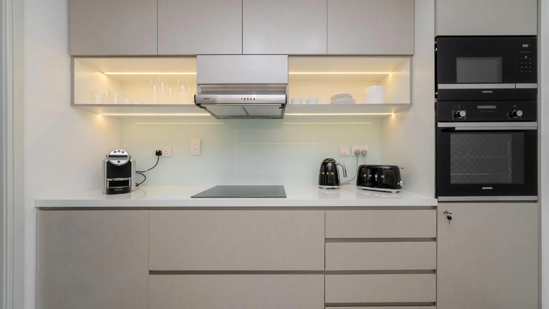 Apartment Alh Vacay - South Ridge 4 - 2 Bedrooms Dubai