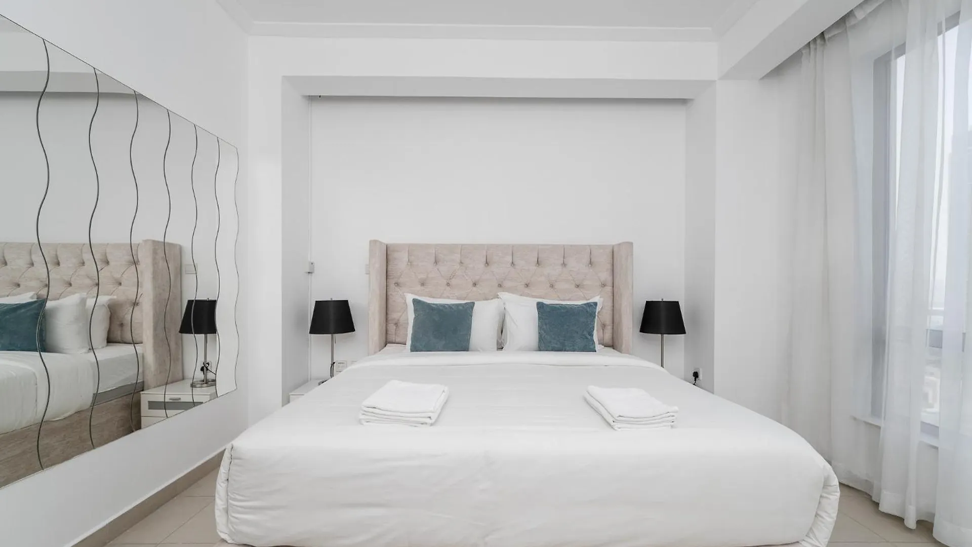 Alh Vacay - South Ridge 4 - 2 Bedrooms Dubai